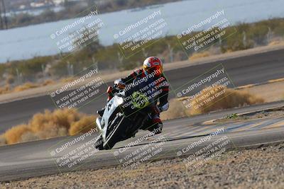 media/Dec-18-2022-SoCal Trackdays (Sun) [[8099a50955]]/Turn 14 (940am)/